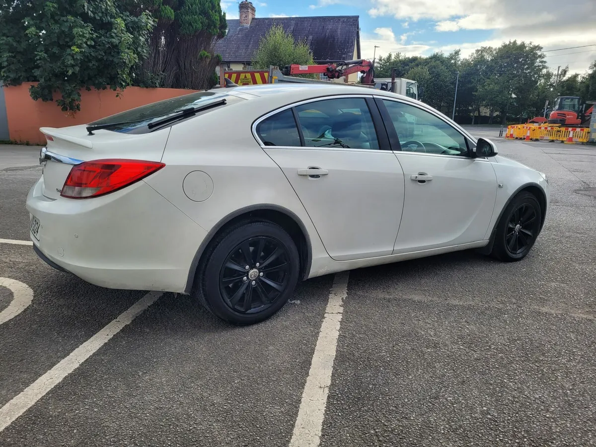 2012 VAUXHALL INSIGNIA NEW NCT LOW MILEAGE. - Image 4