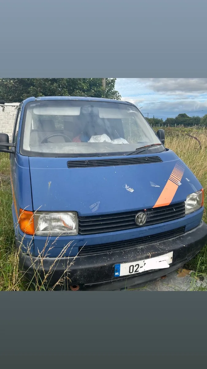 Volkswagen Transporter 2002 - Image 1