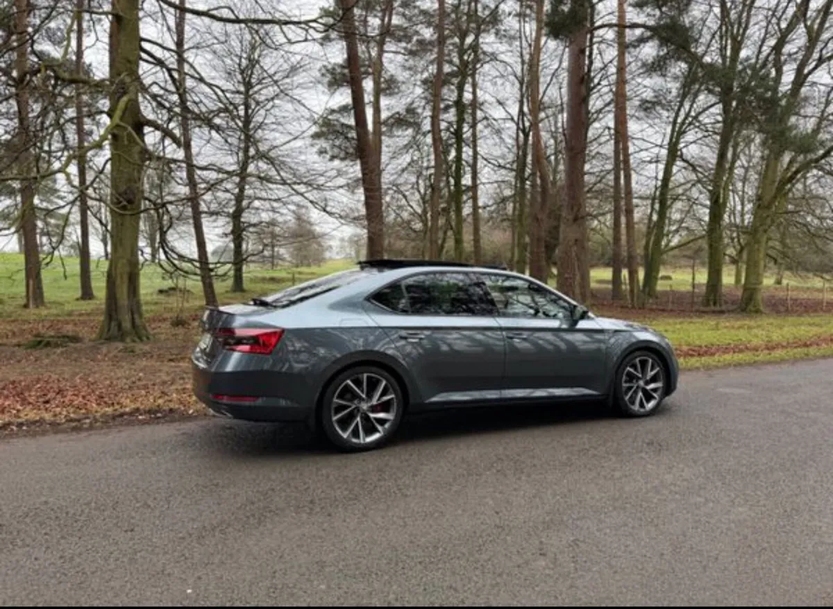 Skoda superb sportline 2020 - Image 4
