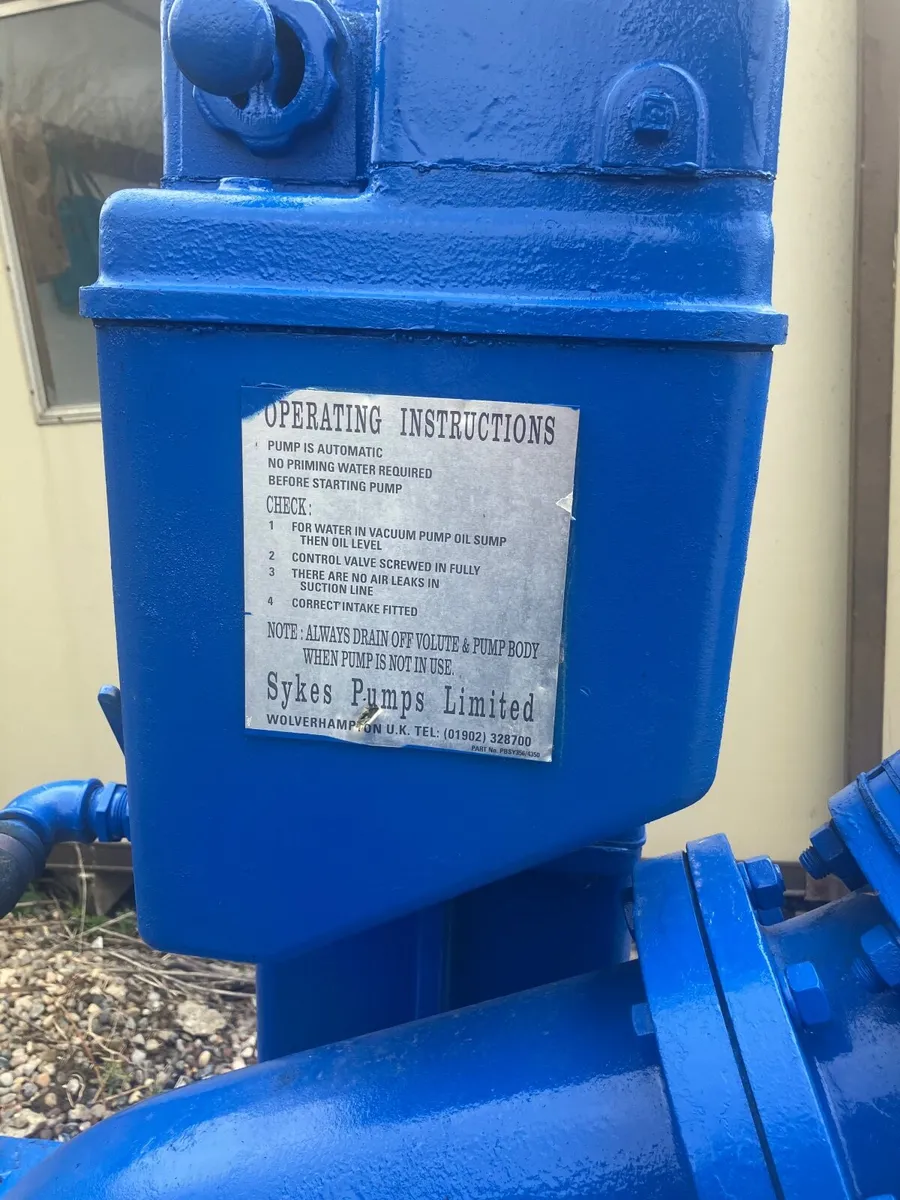 6 inch Sykes water pump - Image 4