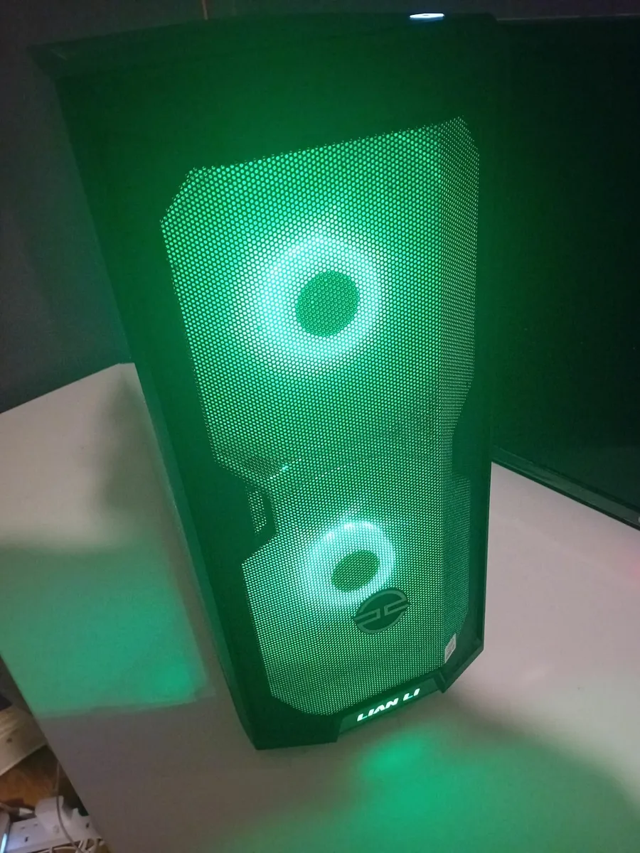 Gaming pc - Image 1