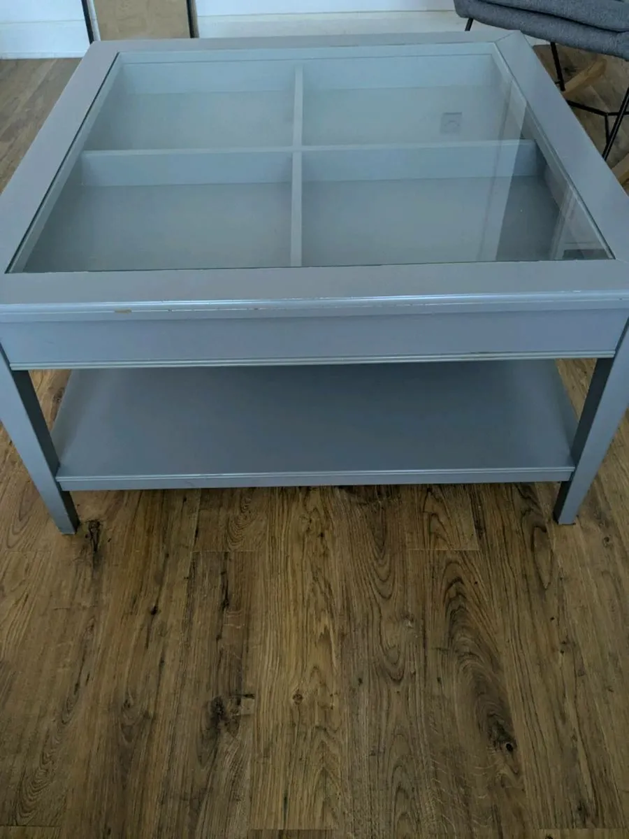 IKEA coffee table - Image 1