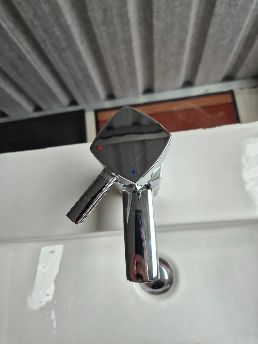 Toilet sink - Image 4