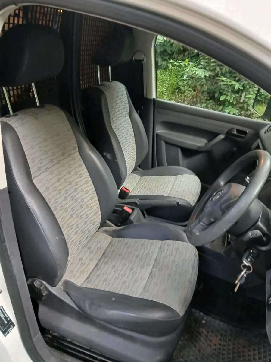 Vw caddy - Image 4