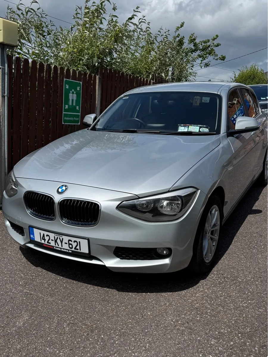 142 BMW 116d leather interior - Image 1