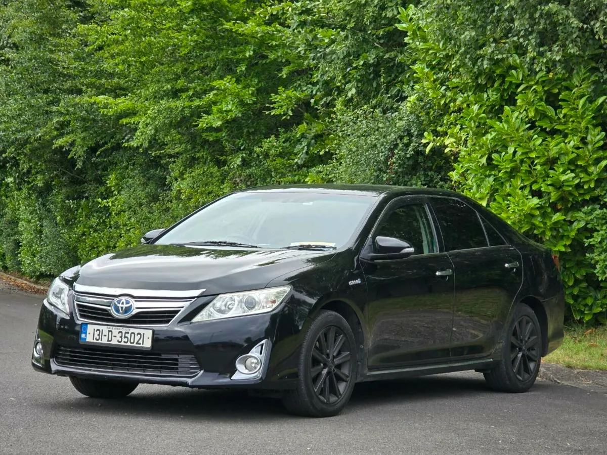Toyota Camry Hybrid.
2.5 Automatic
Nct 09 26 - Image 4