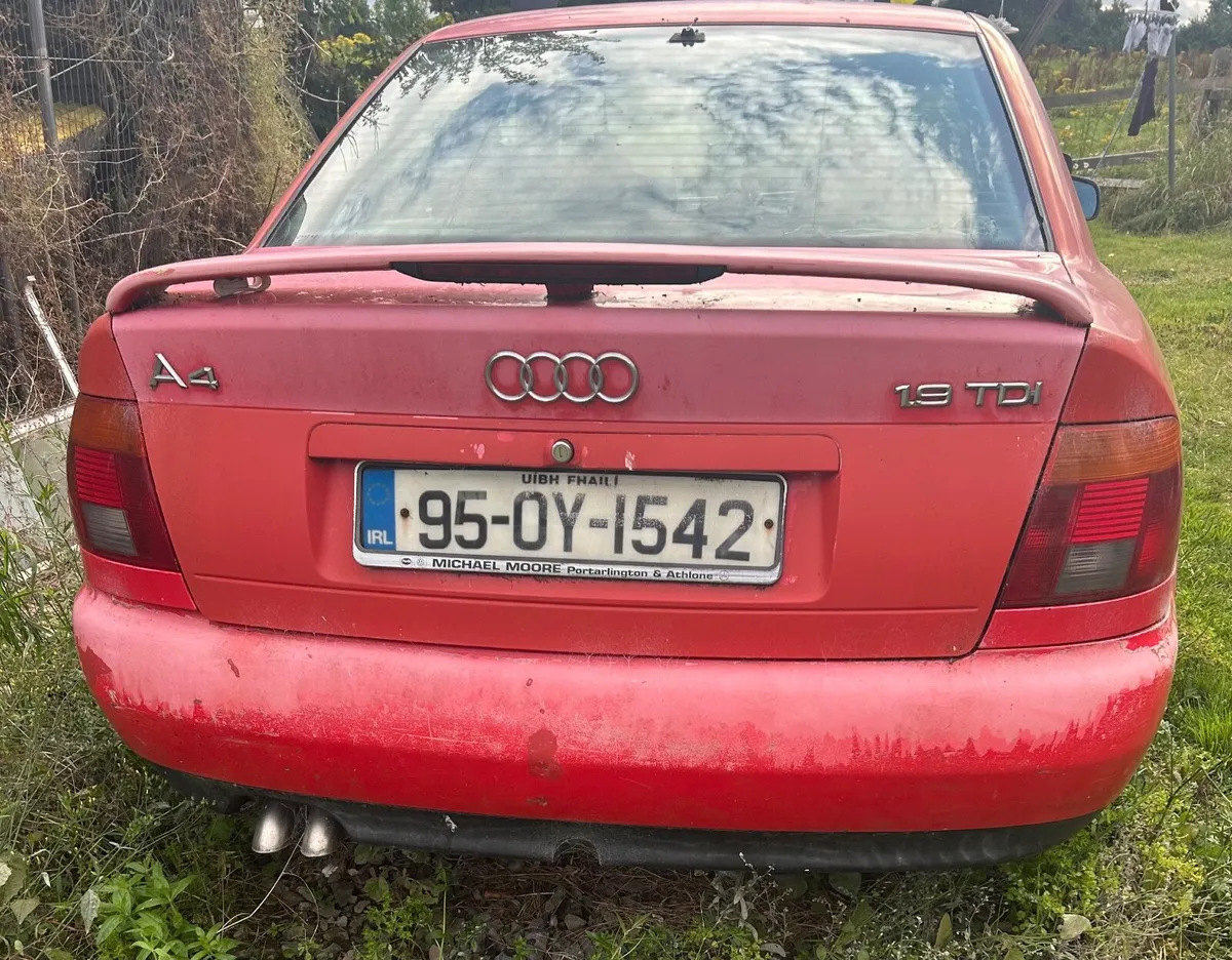 Audi A4 Vintage - Image 2