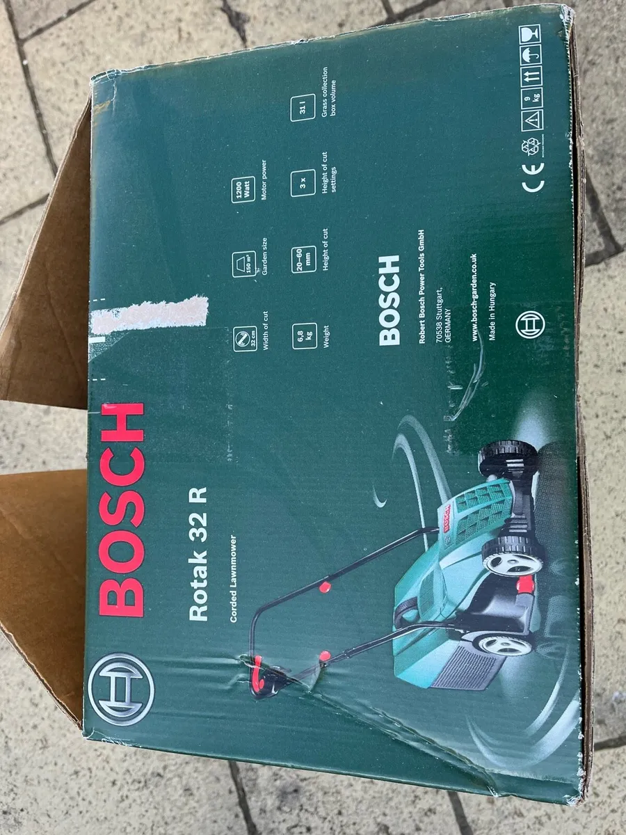 Bosch 32R Rotak corded Lawnmower - Image 4