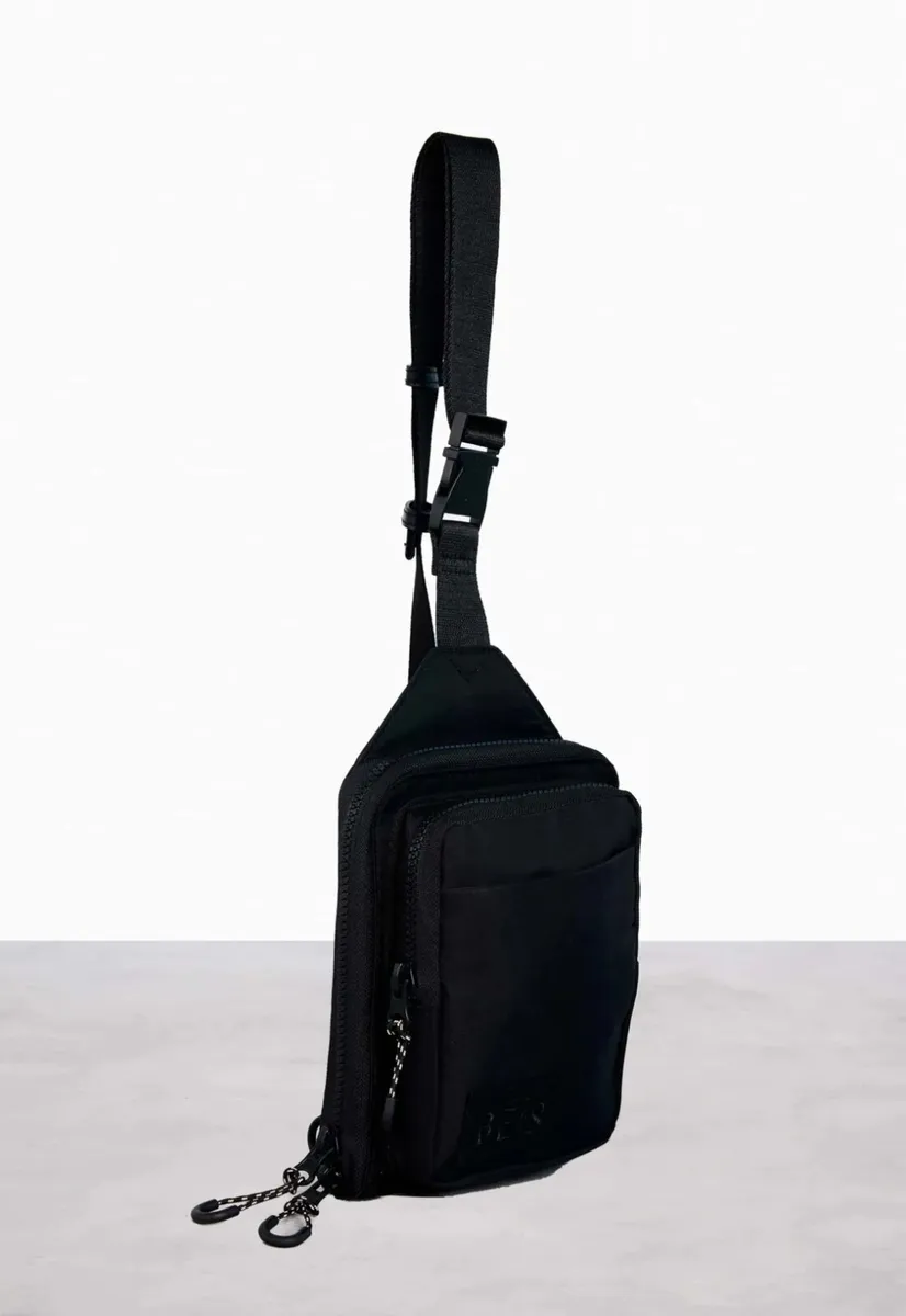 BÉIS Crossbody Bag - Brand New with Tags - Image 3