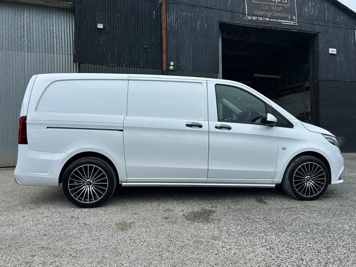 Mercedes-Benz Vito 2023 - Image 3