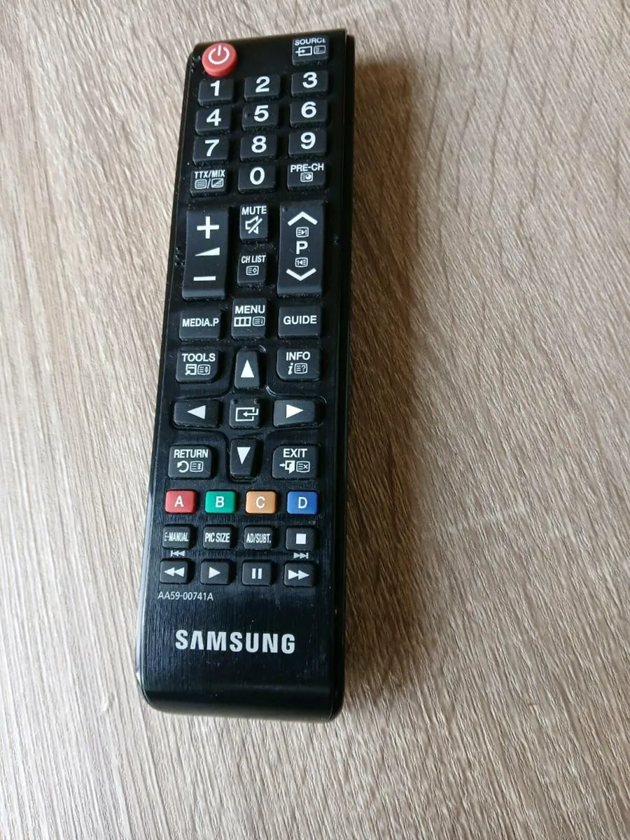 Samsung 32 inch hdmi Saorview tv.As new. - Image 4