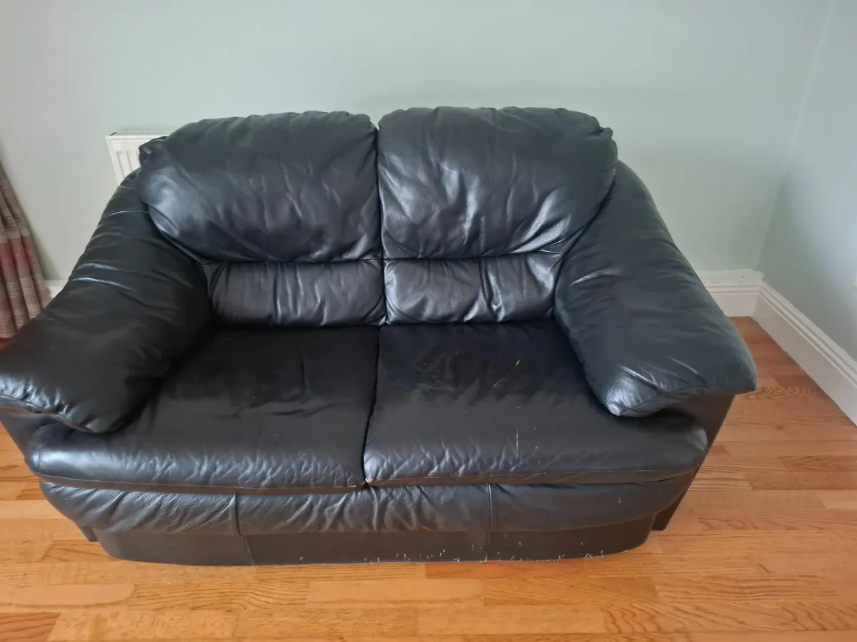 Two Seater leather Sofa - Image 1