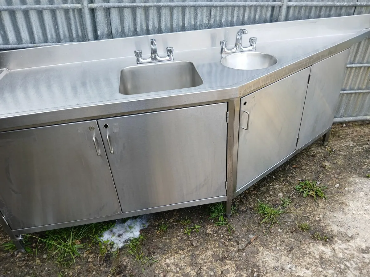 Stainless steel cabbinet complete delivered - Image 3