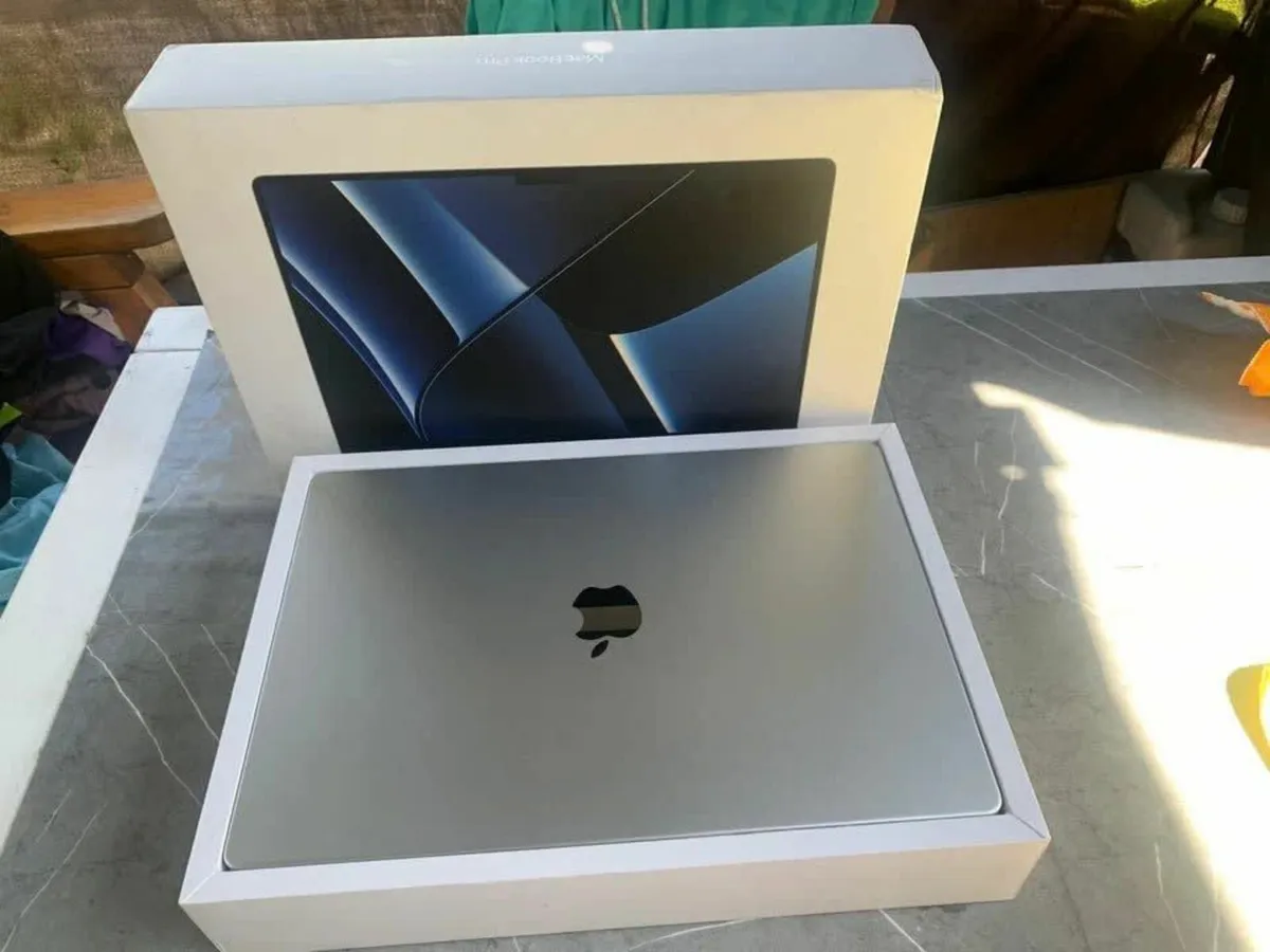 Apple MacBook Pro 16inch 2023 - Image 1