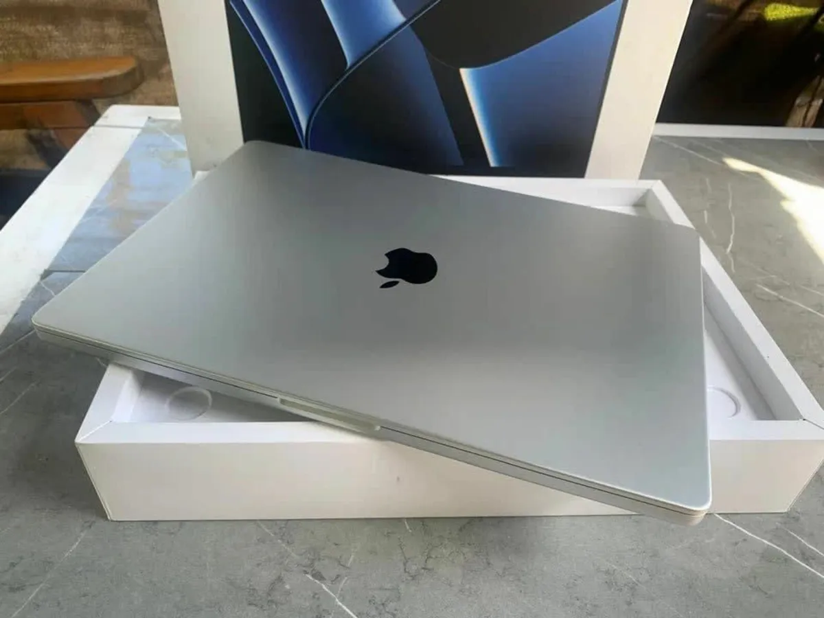 Apple MacBook Pro 16inch 2023 - Image 4