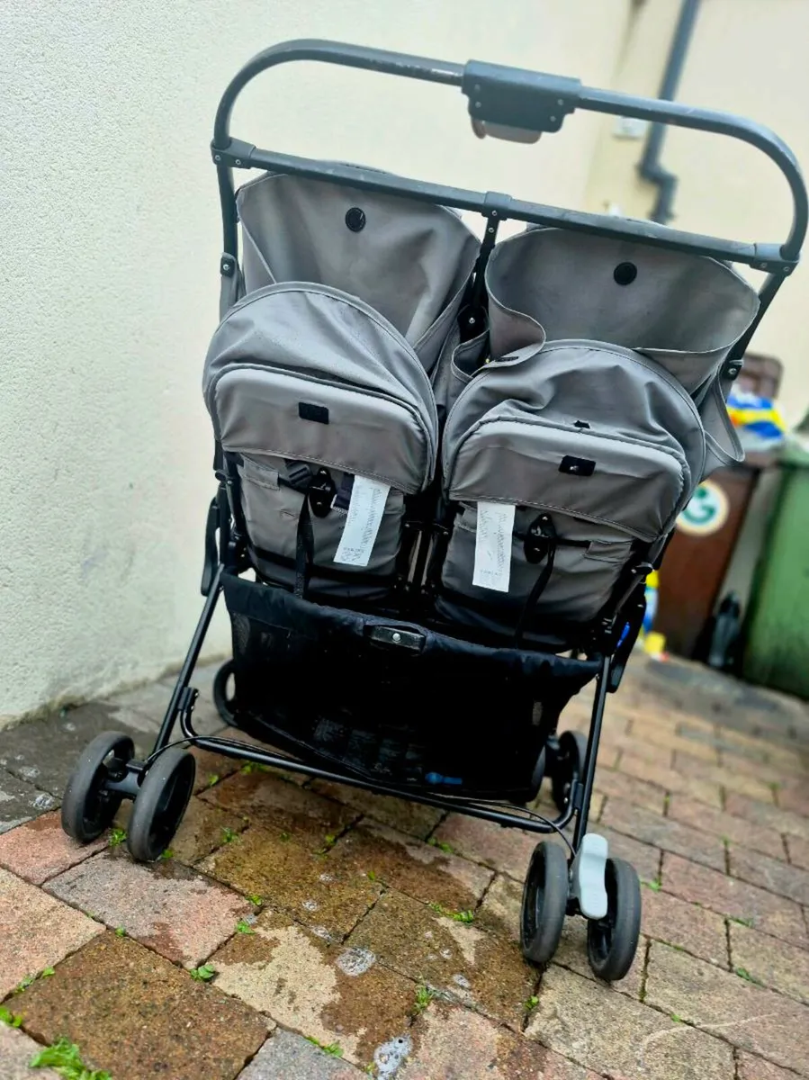 Joie Double Stroller with Rain Cover & Reversible - Image 2