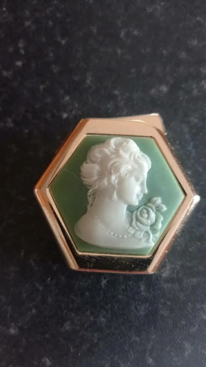 Antique gas lighter. - Image 1