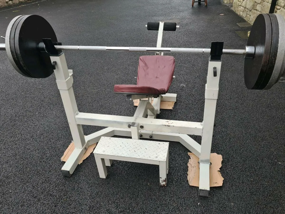 Bench press  with weights - Image 4