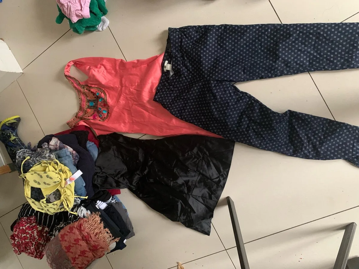 Lady clothes size 34-36 - Image 2