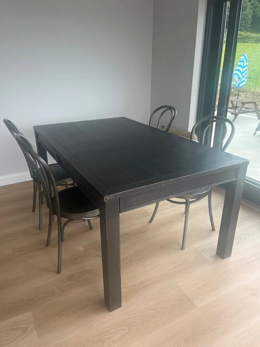 Kitchen Table - Image 1