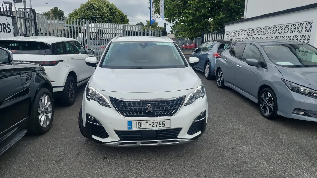 19 Peugeot 3008 1.5 Diesel Allure - Image 2