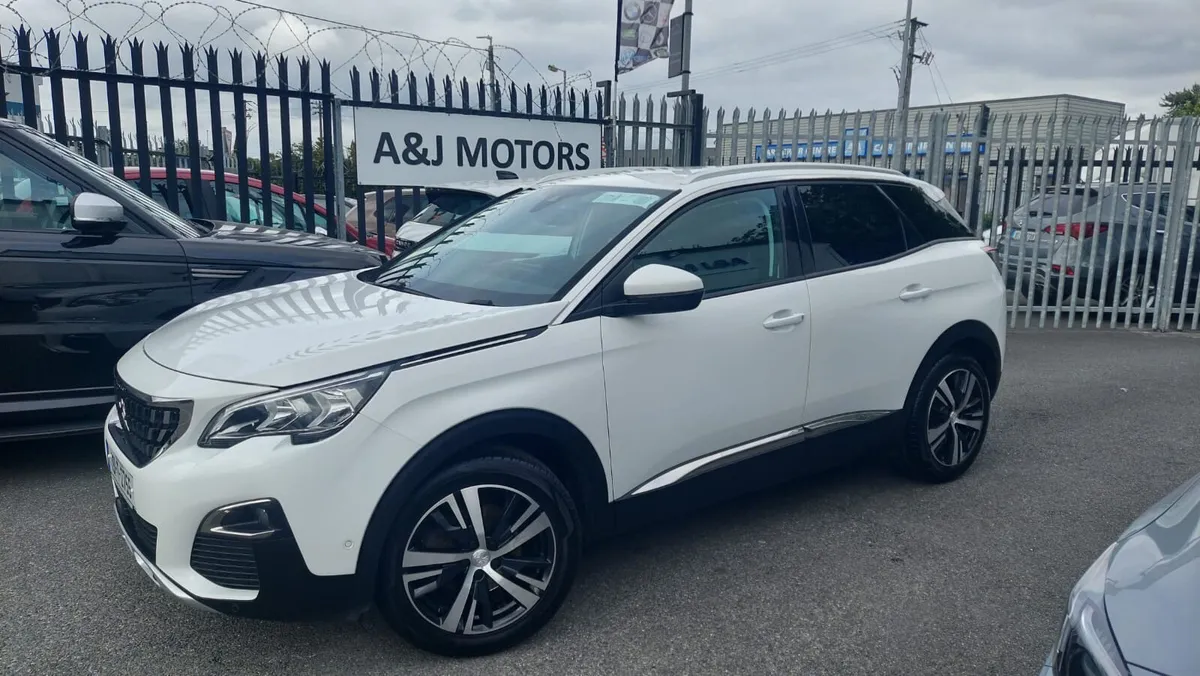 19 Peugeot 3008 1.5 Diesel Allure - Image 3