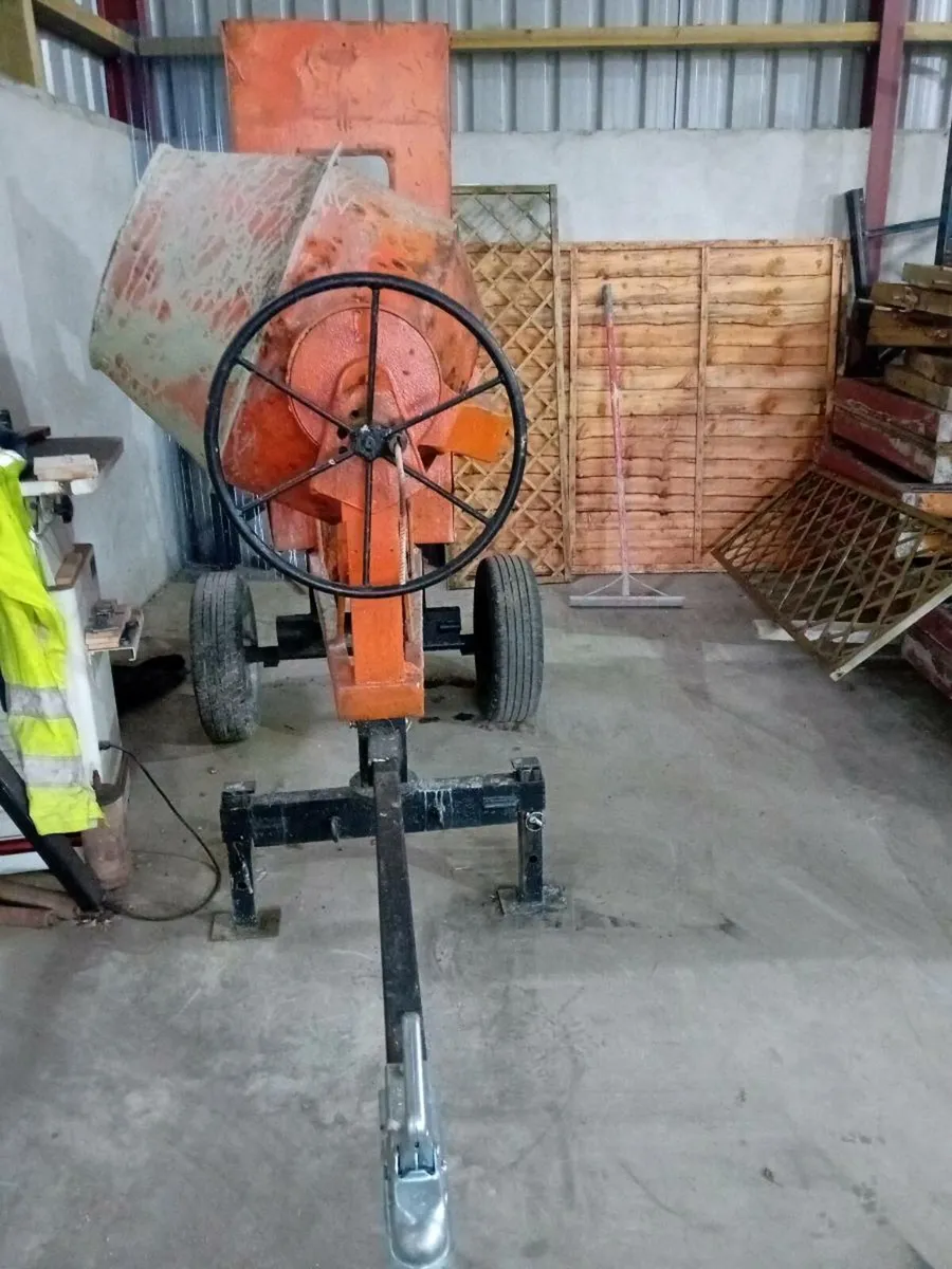 Tow behind Diesel Mixer - Image 1
