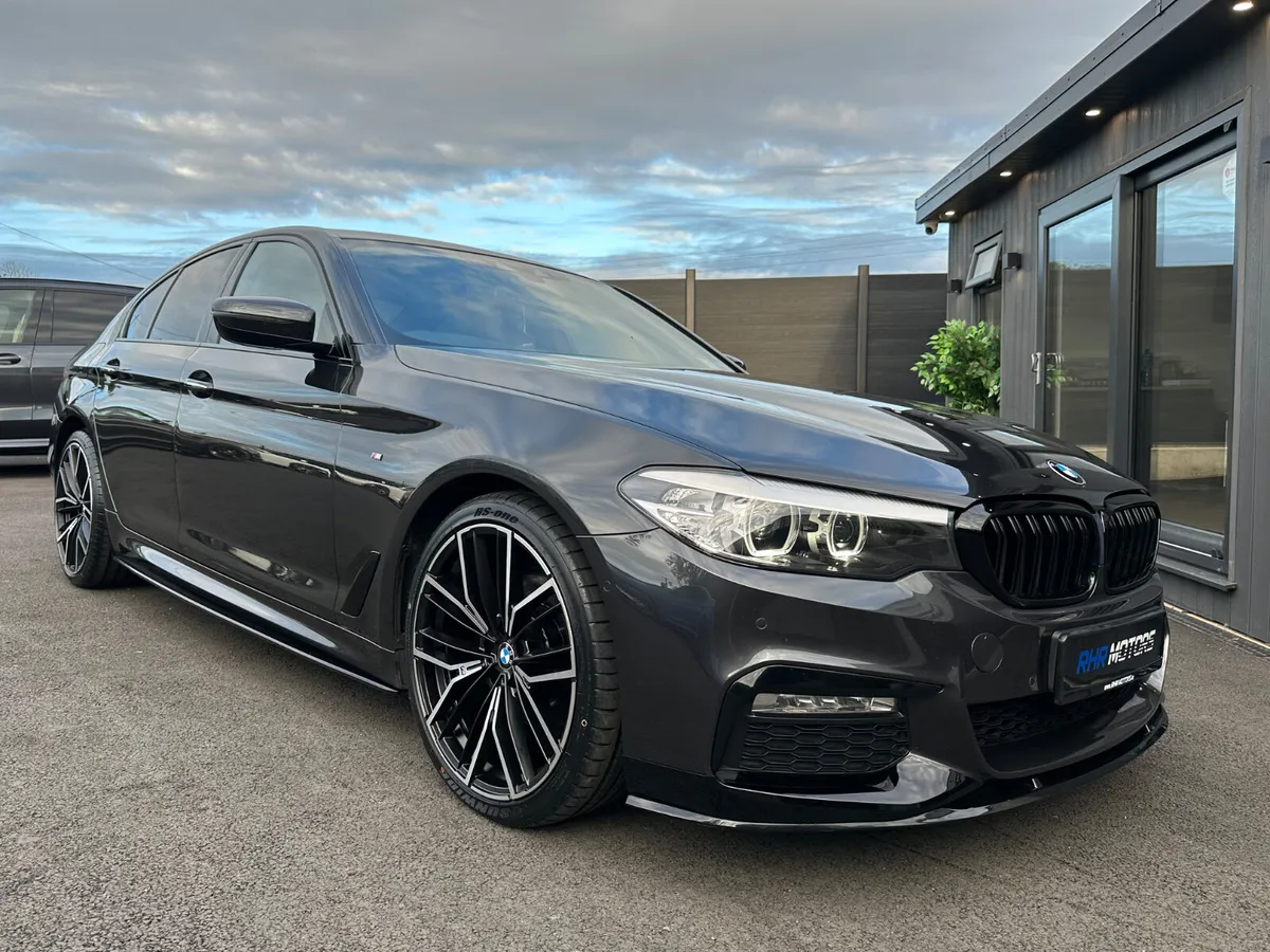 2017/171 BMW 520D G30 MSPORT - Image 3