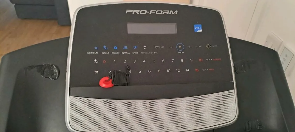 Treadmill Pro Form 205 CST Foldable - Image 2