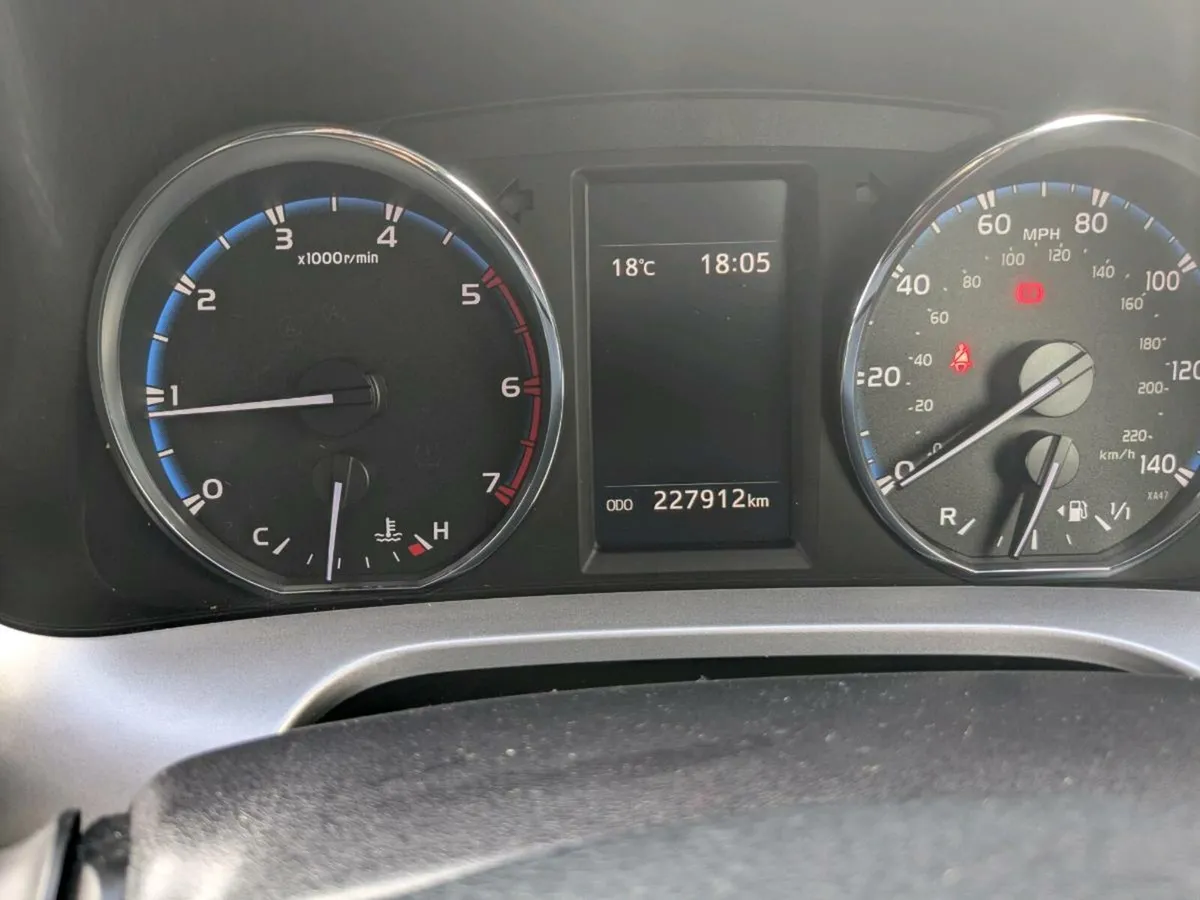 Toyota Rav 4 - Image 4