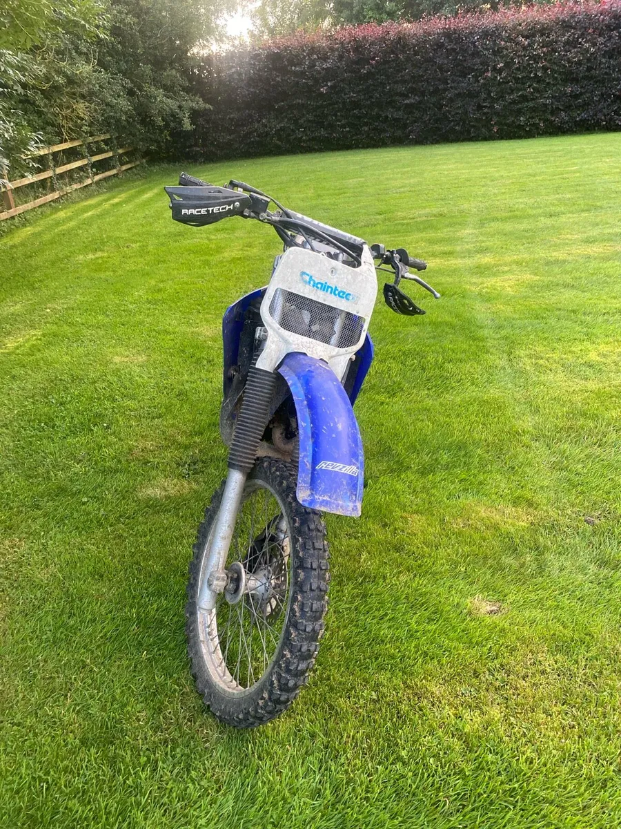 Yamaha DT 125 - Image 2