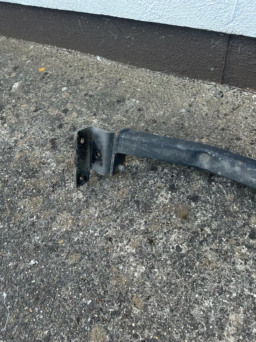 Tow bar for towing a trailer - Image 2