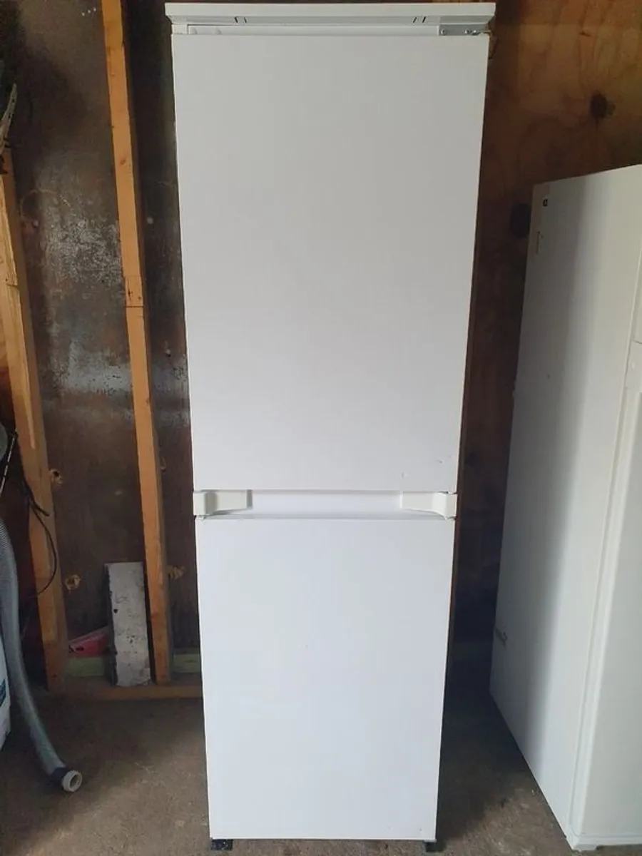 Whirlpool integrated fridge freezer - Image 1
