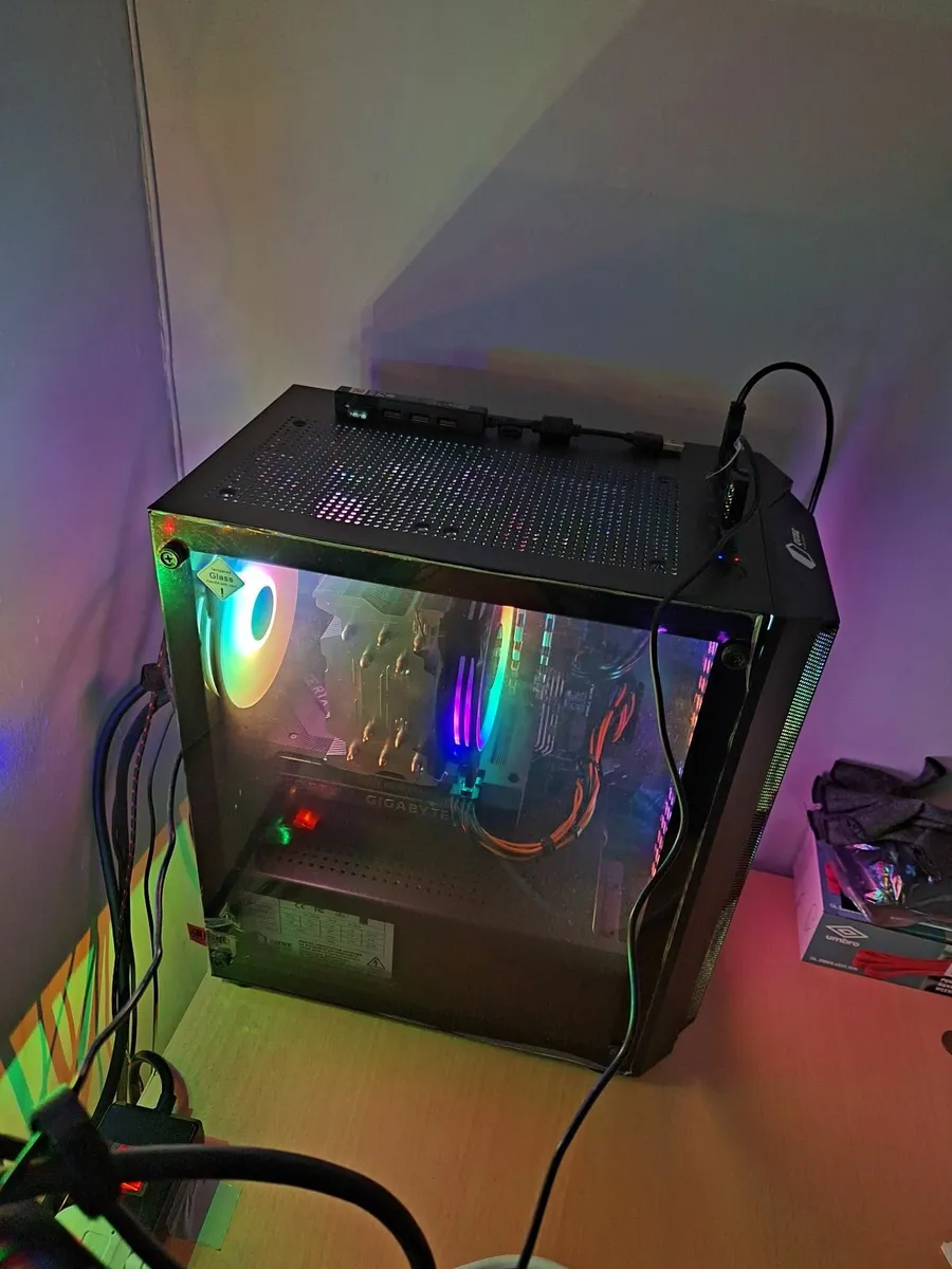 Ready-to-go full PC gaming set-up - Image 2