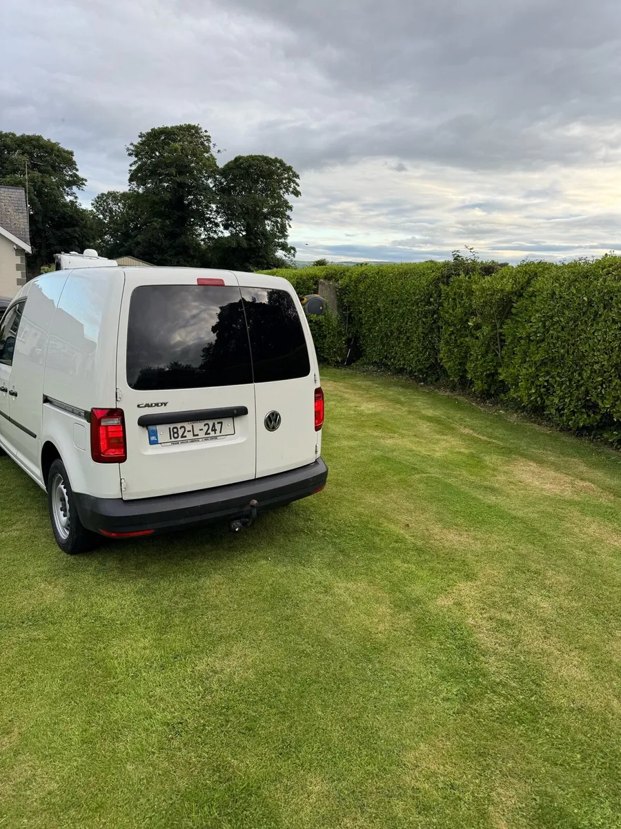 Vw Caddy 2.0Tdi 102hp M5F - Image 3