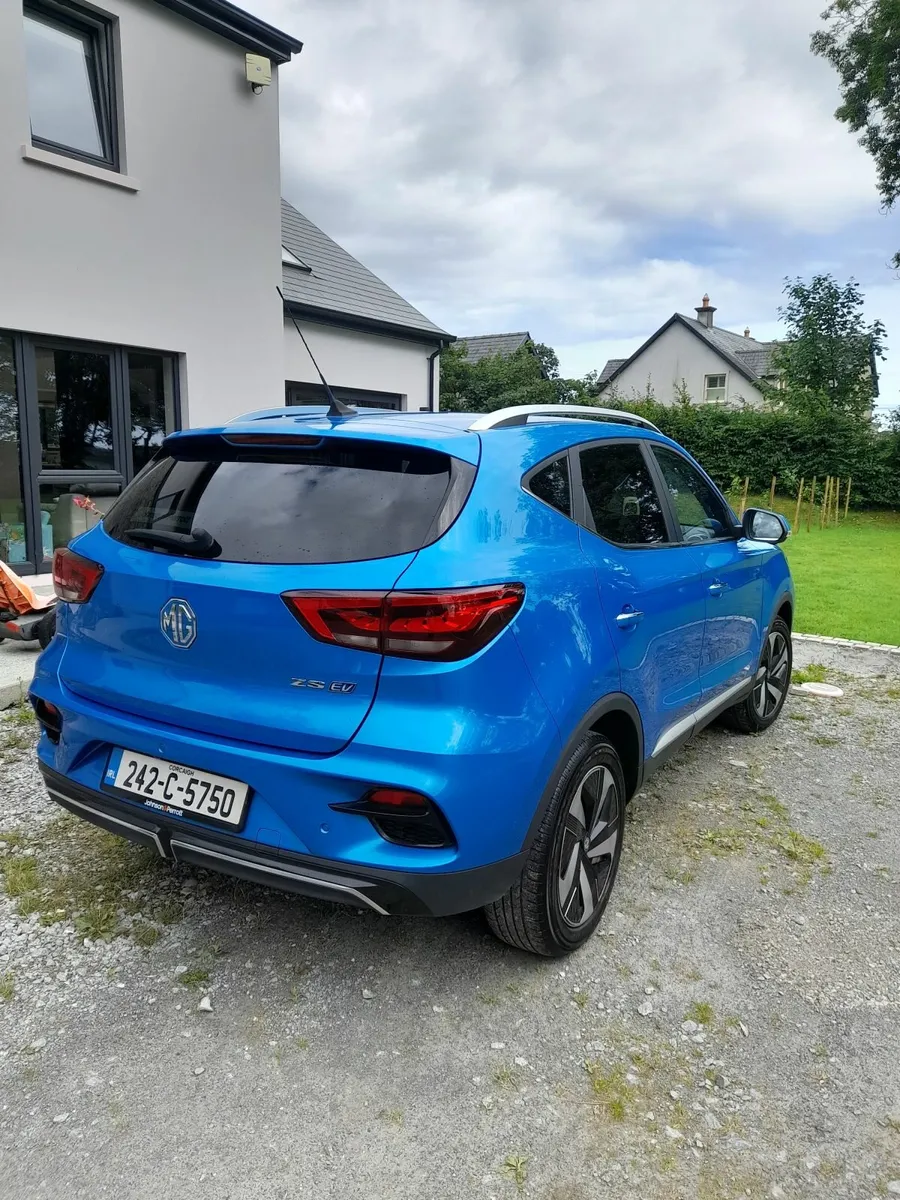 MG ZS 2024 - Image 4