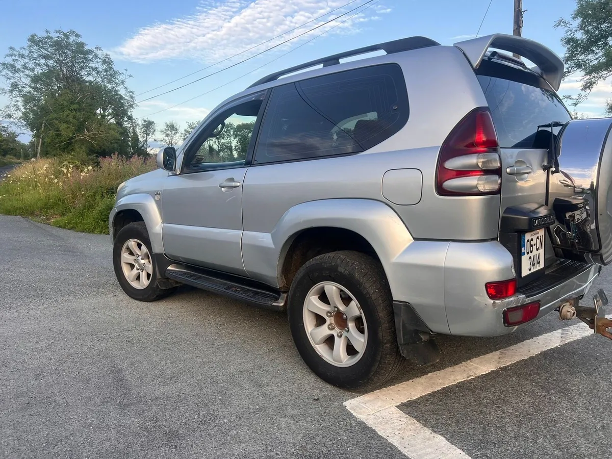Toyota Landcruiser - Image 2