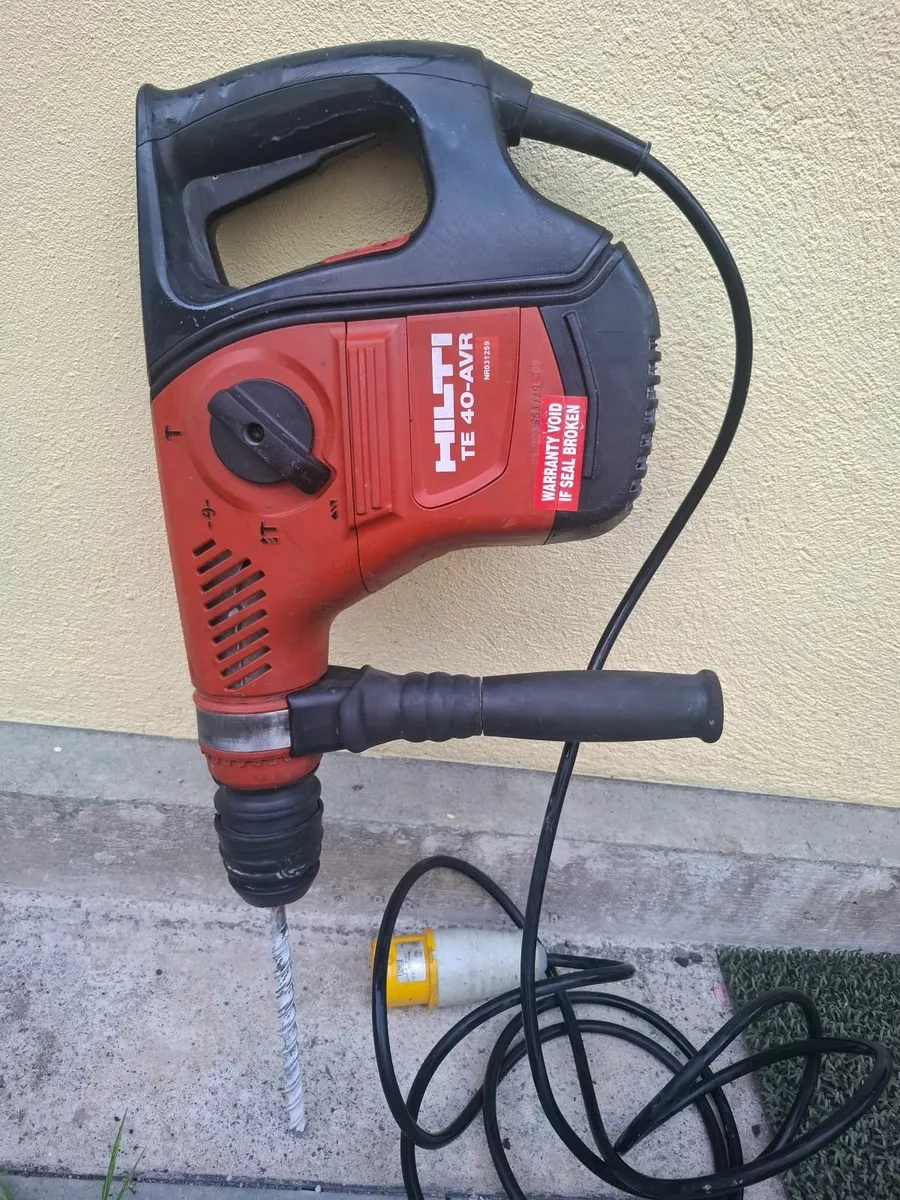HILTI TE40 AVR. 3IN 1. 110V - Image 1