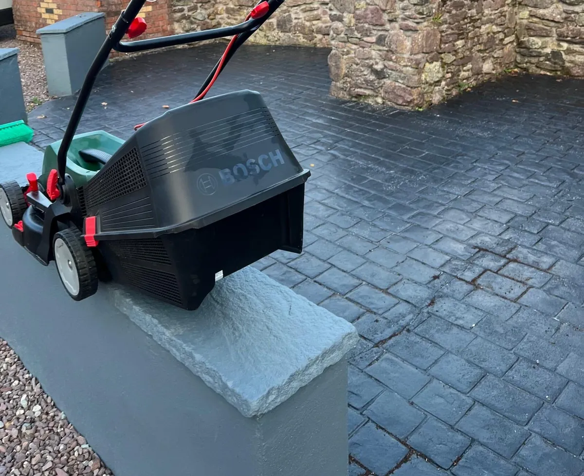 Lawnmower - Image 4