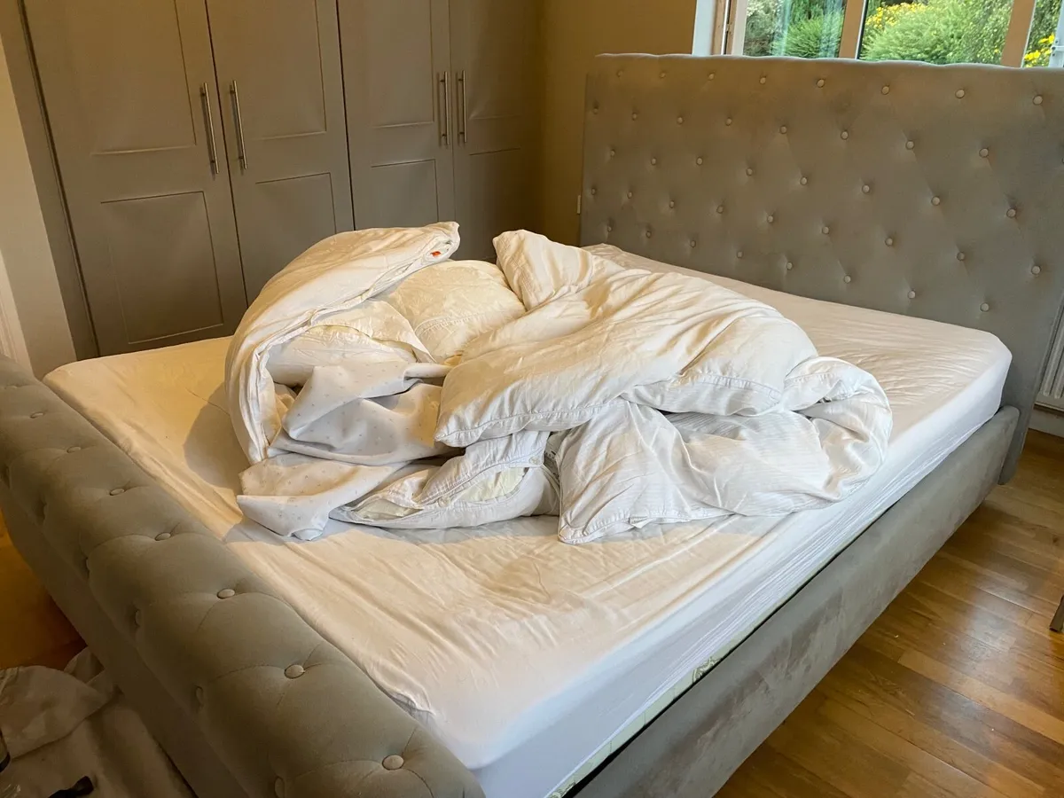 King Size Bed - Image 1