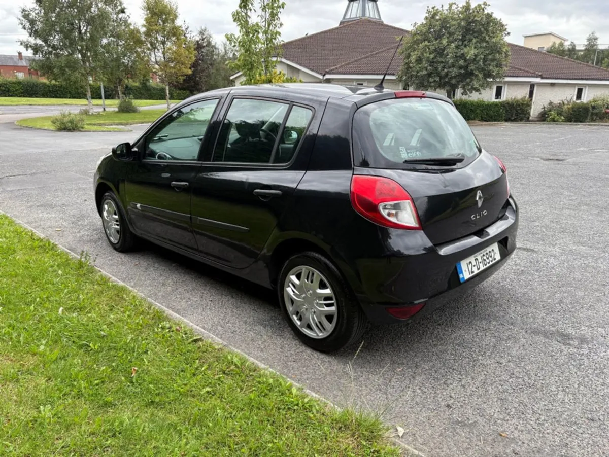 Renault Clio III Expression 1.2 Ethano Express Et - Image 3