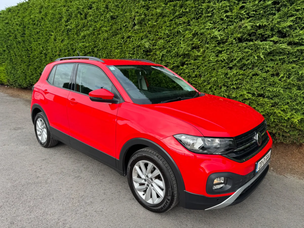 Vw T-Cross 2020 TFSi 1.0 LIFE only 25k/MILES - Image 1