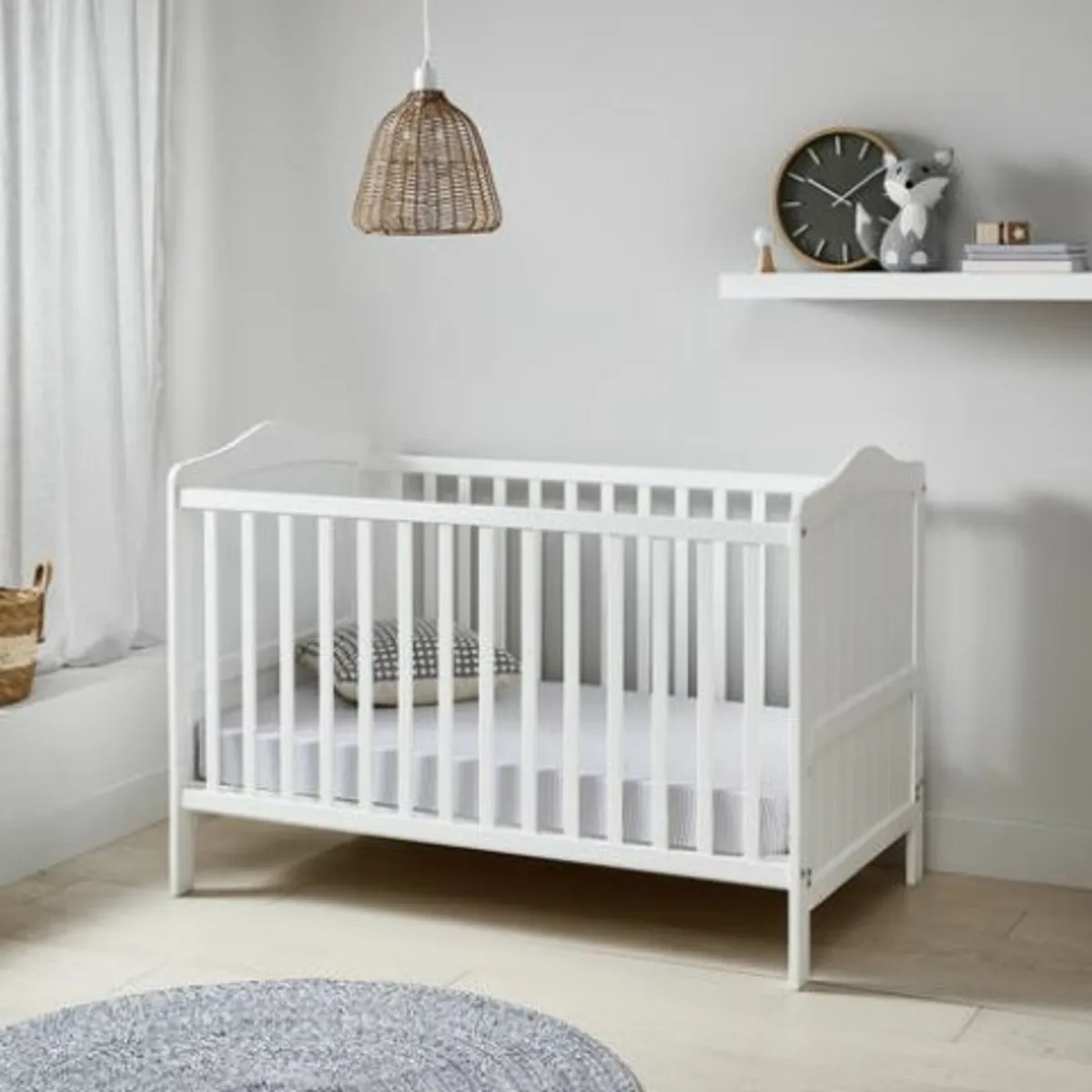 Nested Sorrento Cot White - Excellent Condition - Image 1
