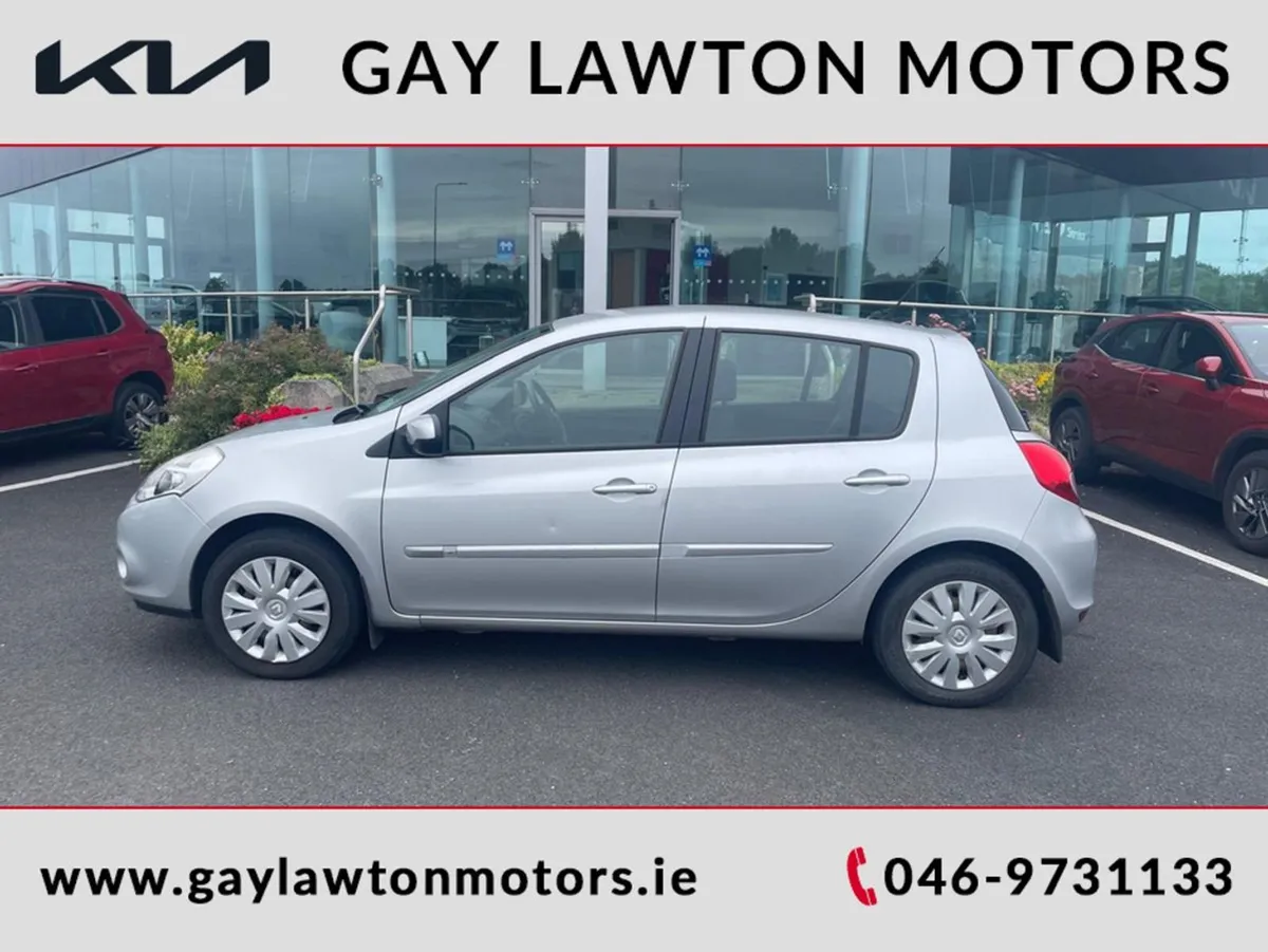 Renault Clio III Collection 1.2 75 4DR PET - Image 1