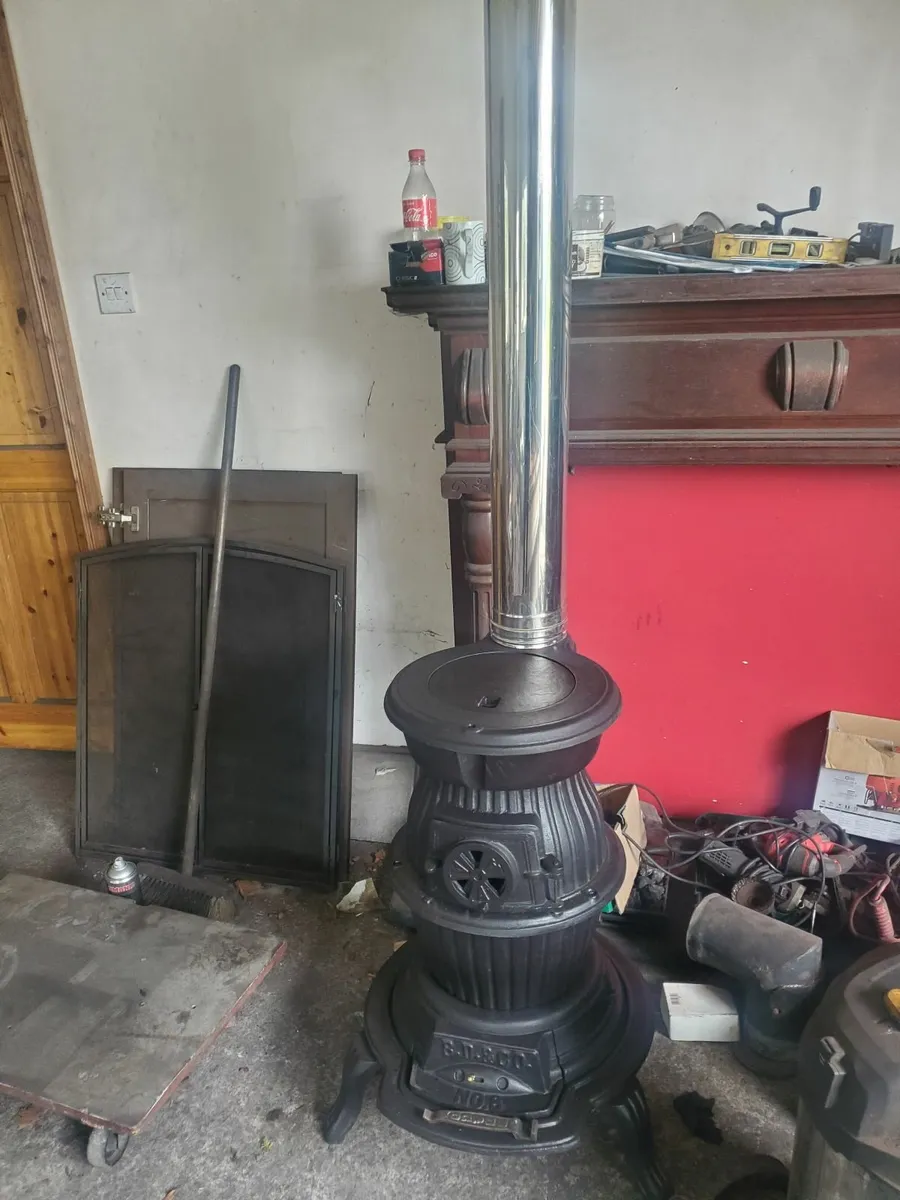 B@D pot belly solid fuel stove fully refurbished - Image 3