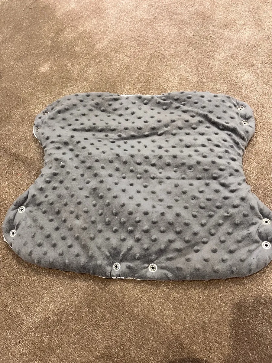Hand muff for buggy - Image 1