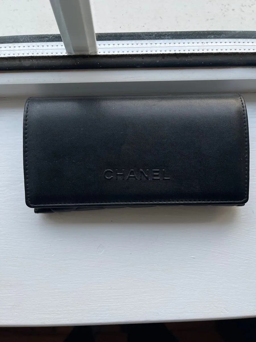 Leather Chanel Sunglasses Case. - Image 1