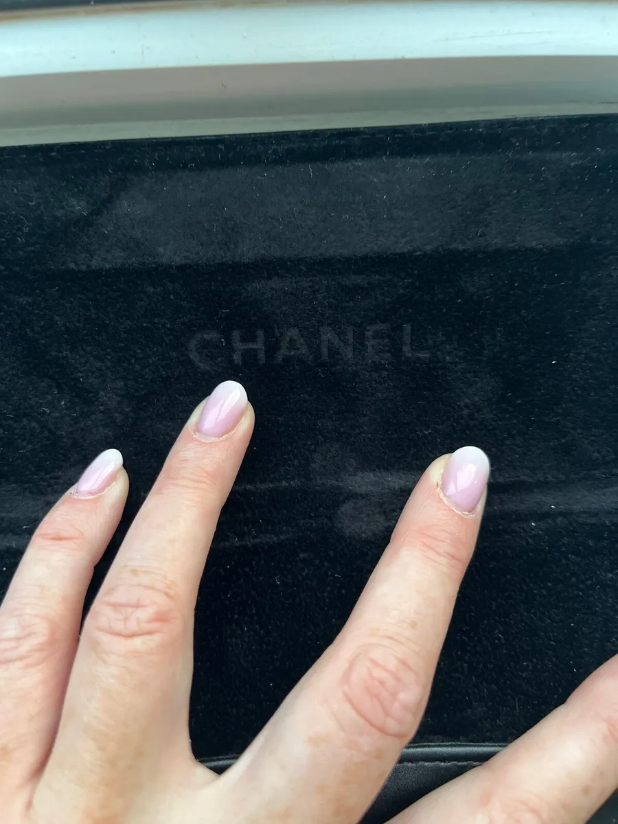 Leather Chanel Sunglasses Case. - Image 3