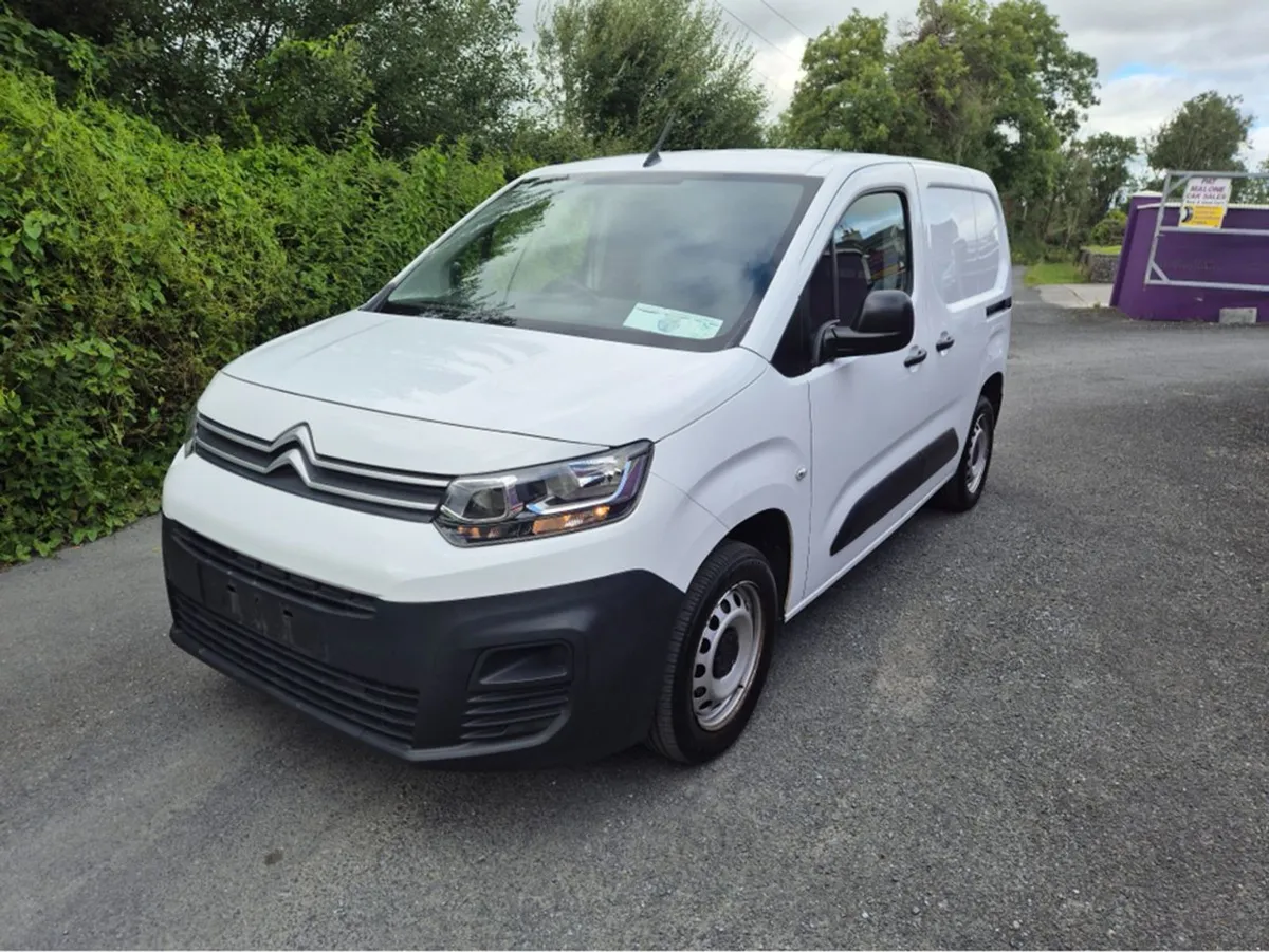 Citroen Berlingo LX Blue HDI 75 1.0t M 3DR - Image 1