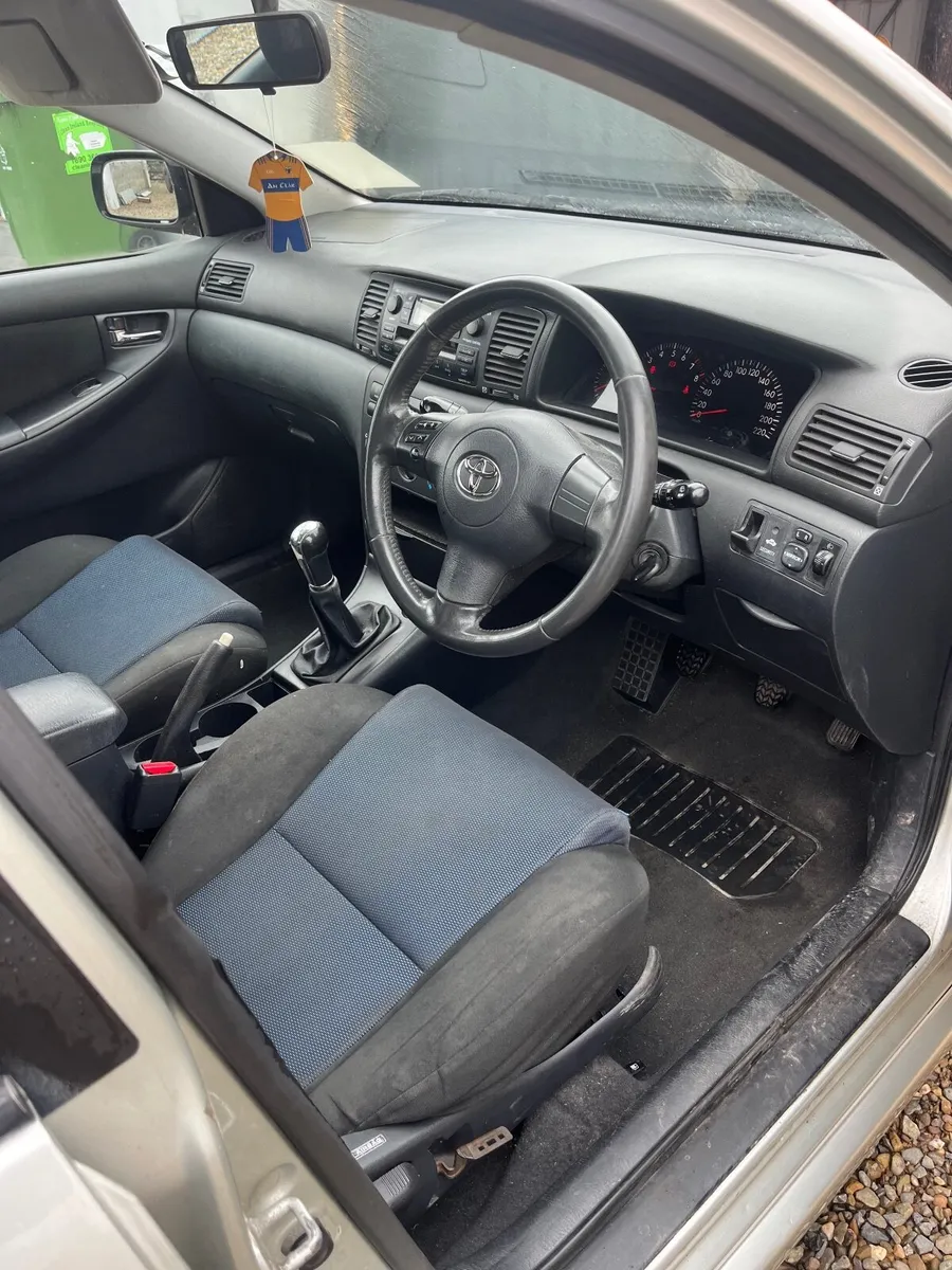Toyota Corolla 2006 - Image 3